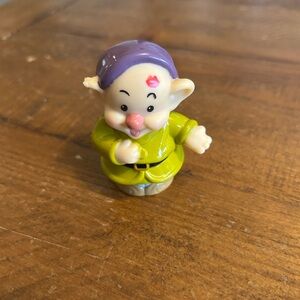 Fisher Price Little People Dopey as is. Part of ear is missing